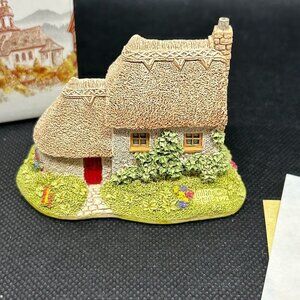 Lilliput Lane “PussyWillow” collectible cottage